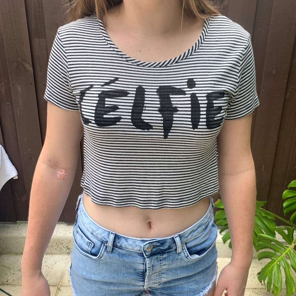 Forever 21 “Célfie” striped crop top